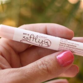 Make-up tips and tricks from Date Your Spouse for the summer months.