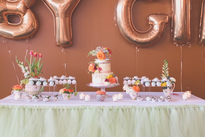 Modern Chic Baby Shower Theme for Baby Girl - dateyourspouse.com Modern-Chic Baby Shower Theme for Baby Girl | The Dating Divas
