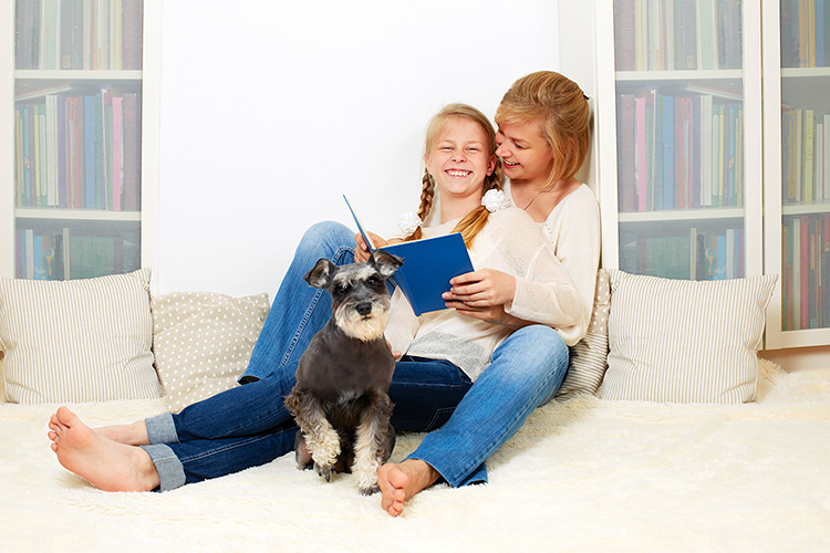 Summer reading challenge list for kids and tweens.