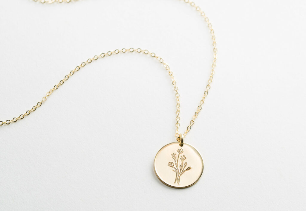 Birthday gift ideas that are meaningful.| The Dating Divas