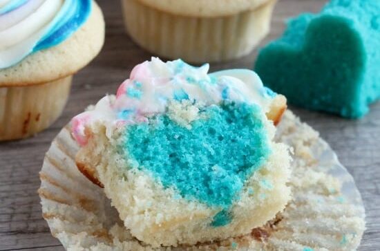 Gender Reveal Surprise Cupcakes | The Dating Divas