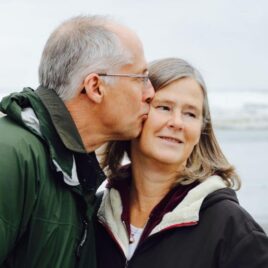 Older couple learning to deal with Alzheimer's | Date Your Spouse