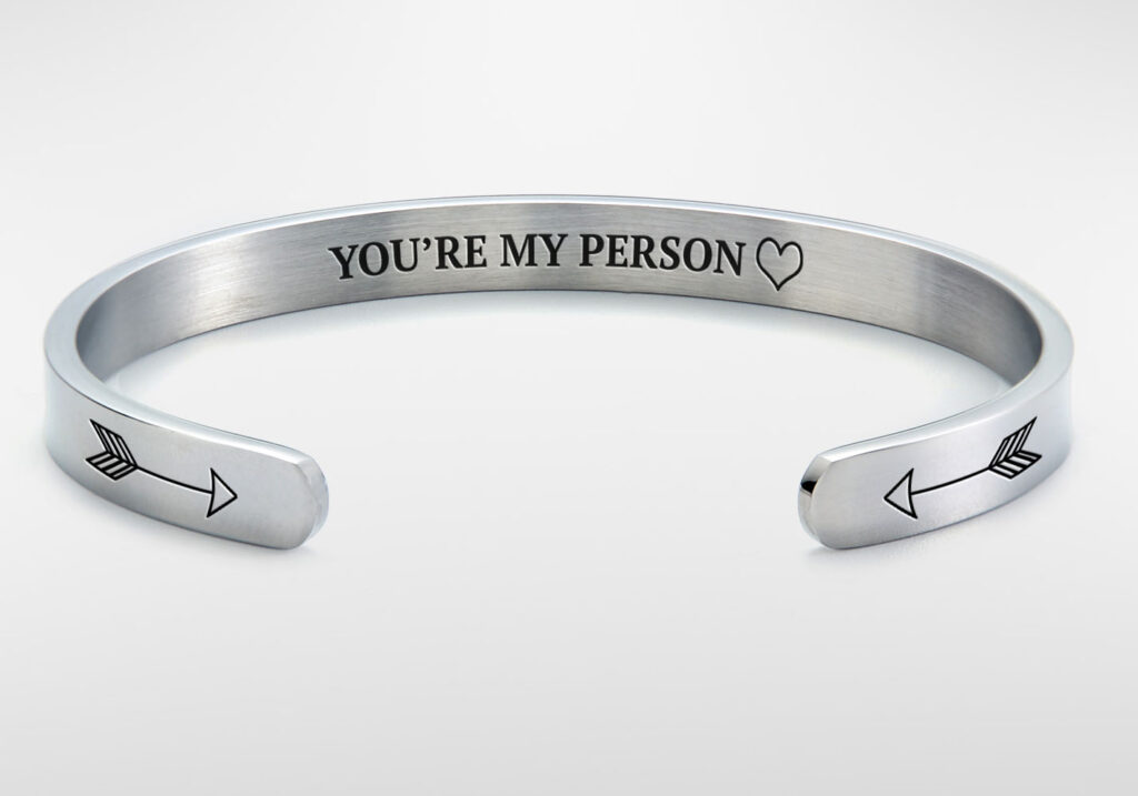 Jewelry Birthday Present Ideas for Her | The Dating Divas