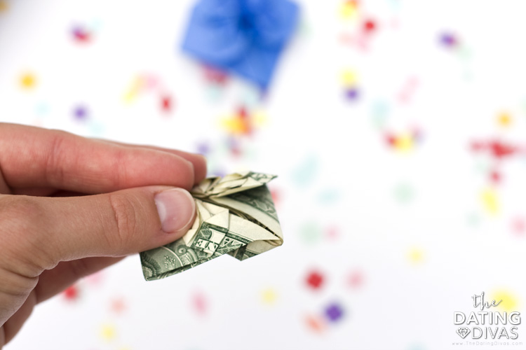 Folding Money Ideas - dateyourspouse.com How to Fold Money in a Cool Way | The Dating Divas