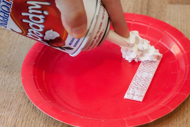 Bubble Gum Race Fun Family Games - dateyourspouse.com Fun family games with bubblegum. | The Dating Divas