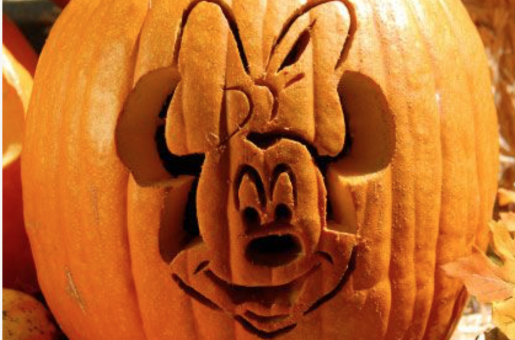 Minnie Mouse Fall Pumpkin - dateyourspouse.com Minnie Mouse printable pumpkin pattern. | The Dating Divas