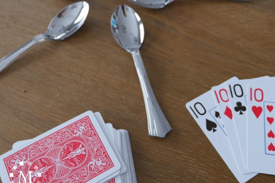 Spoons Games to Play With Family - dateyourspouse.com Card games to play with family. | The Dating Divas