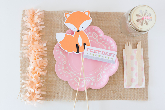 Fox Theme for Baby Shower - dateyourspouse.com Details and ideas for your fox themed baby shower. | The Dating Divas