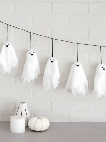 Ghost Halloween Decorations - dateyourspouse.com Fall Halloween Decorations | The Dating Divas