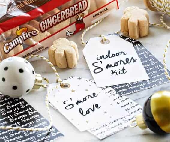 Indoor Smores for Gifts - thedatingdivascom.bigscoots-staging.com Indoor smores kit that are perfect for a gift. | The Dating Divas
