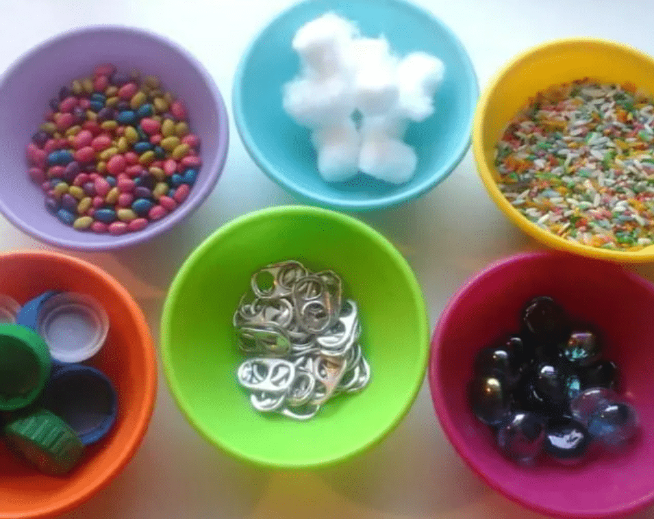 Auditory bowls for toddler play and preschool activities - thedatingdivascom.bigscoots-staging.com Items to use for auditory preschool activities | The Dating Divas