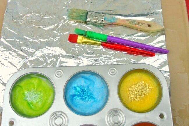 Foil paint toddler activities to do at home - thedatingdivascom.bigscoots-staging.com Foil painting preschool activities | The Dating Divas