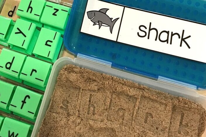 Sandy letter preschool activities - thedatingdivascom.bigscoots-staging.com Preschool activities using sand and letter stamps | The Dating Divas