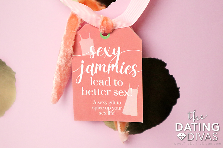 Sexy sleepwear to gift your spouse | The Dating Divas