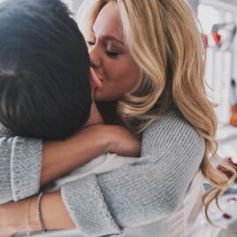 Love calendars couple hugging, kissing | Date Your Spouse