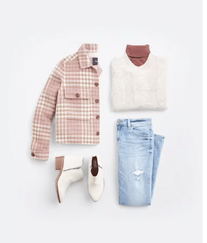 A Stitch Fix subscription is one of the best valentines gifts that keeps on giving the whole year! | The Dating Divas