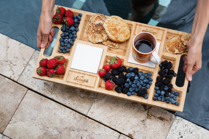 Serve breakfast in bed with a personalized brunch board for your sweetie | The Dating Divas