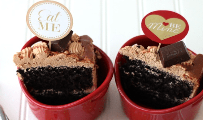 These darling cake toppers from the Eat, Drink & Be Mine date are perfect Valentine's Day ideas for couples! | The Dating Divas