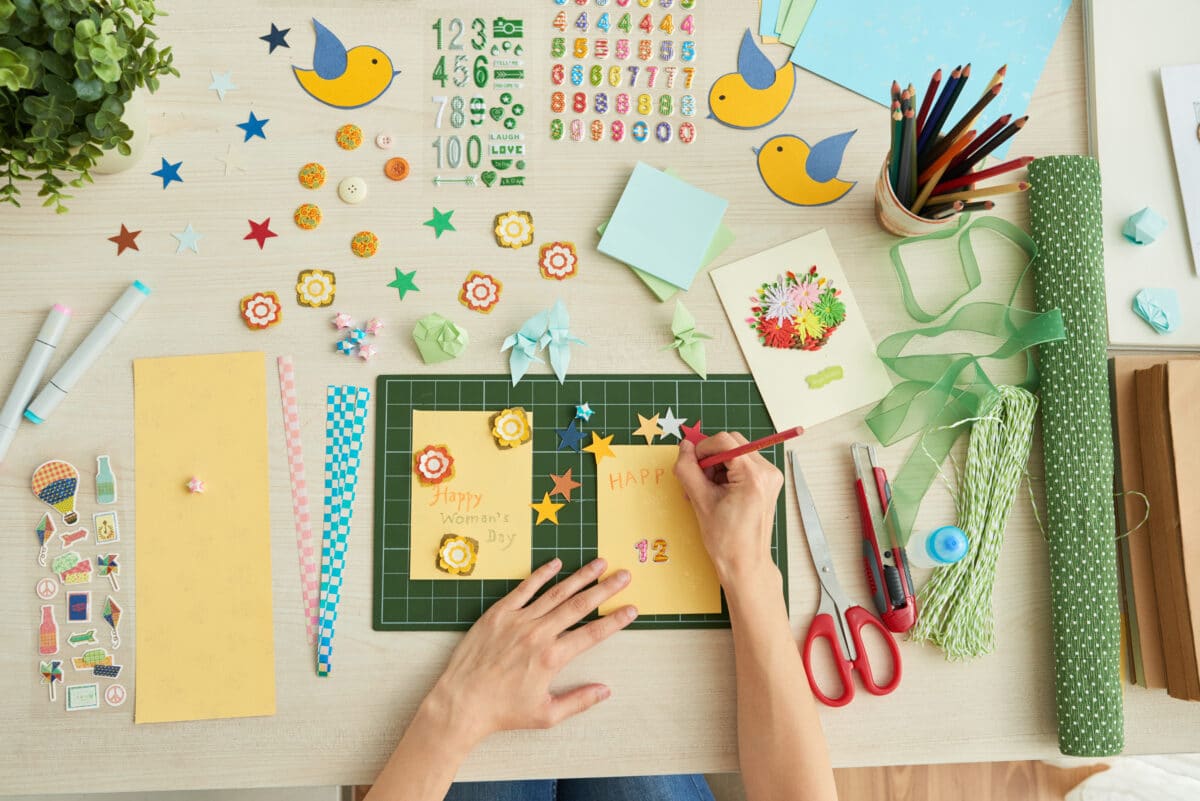 Consider making handmade cards for a loved one on this national day! | The Dating Divas