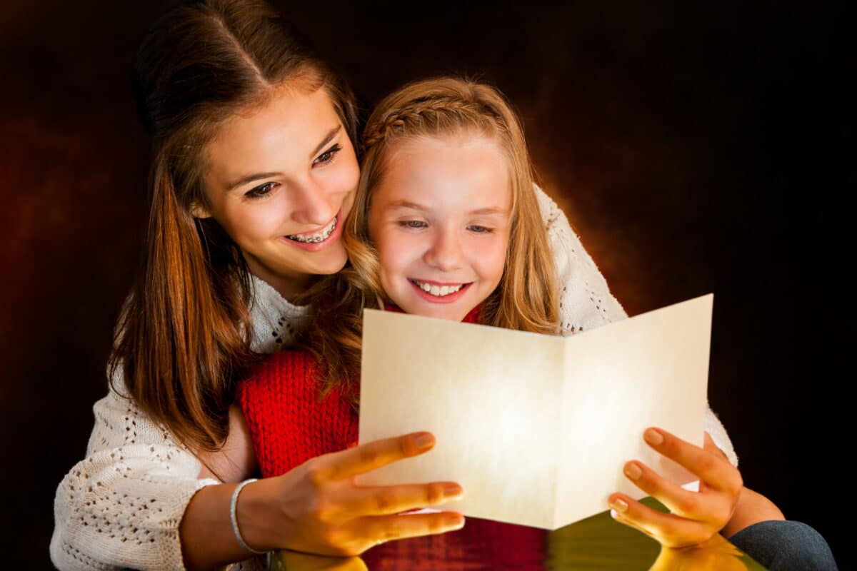 This national day is all about sending a card to a friend. Why not send one to a bestie or two? | The Dating Divas