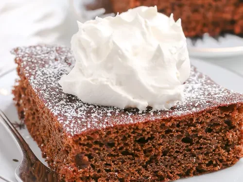 You can't go wrong with a gingerbread recipe that turns into a tasty cake! | The Dating Divas