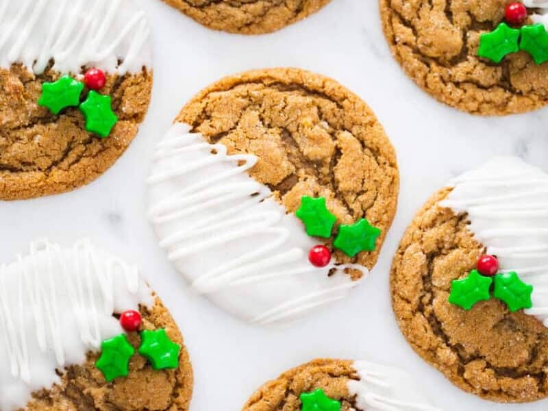 We are in love with these darling gingerbread cookies with holly candy! | The Dating Divas