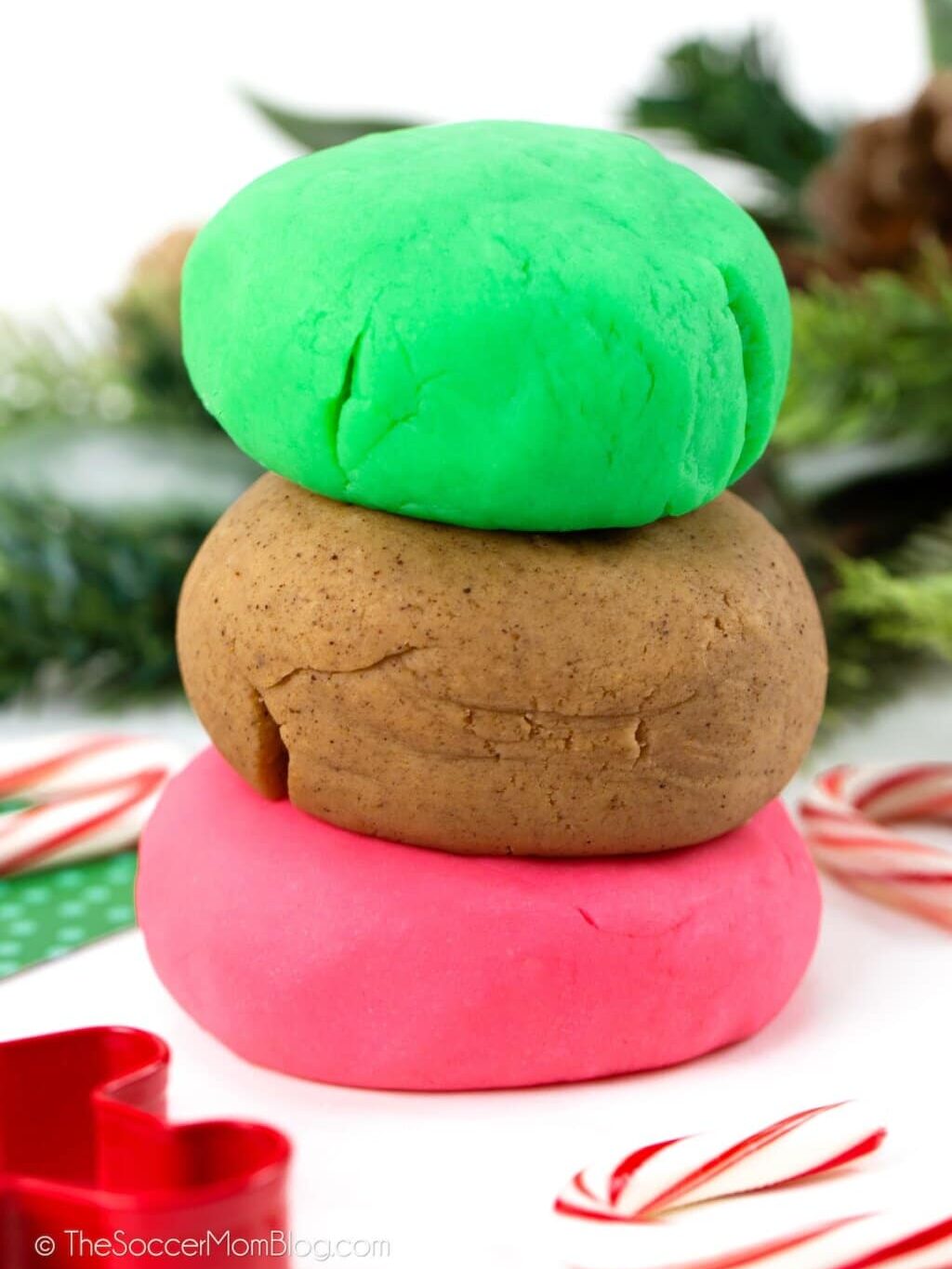 We love this scented playdough to use as easy Christmas crafts for kids! | The Dating Divas