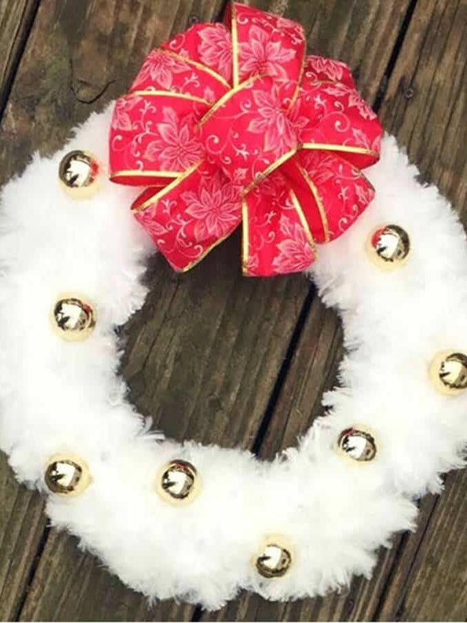Can't get any easier than a Dollar Store Christmas wreath! | The Dating Divas