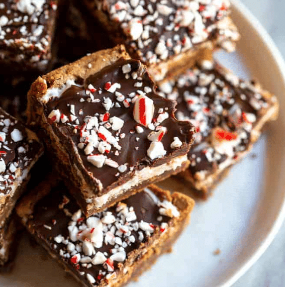 Peppermint brownies are guaranteed to be one of the many crowd-pleasing Christmas desserts! | The Dating Divas