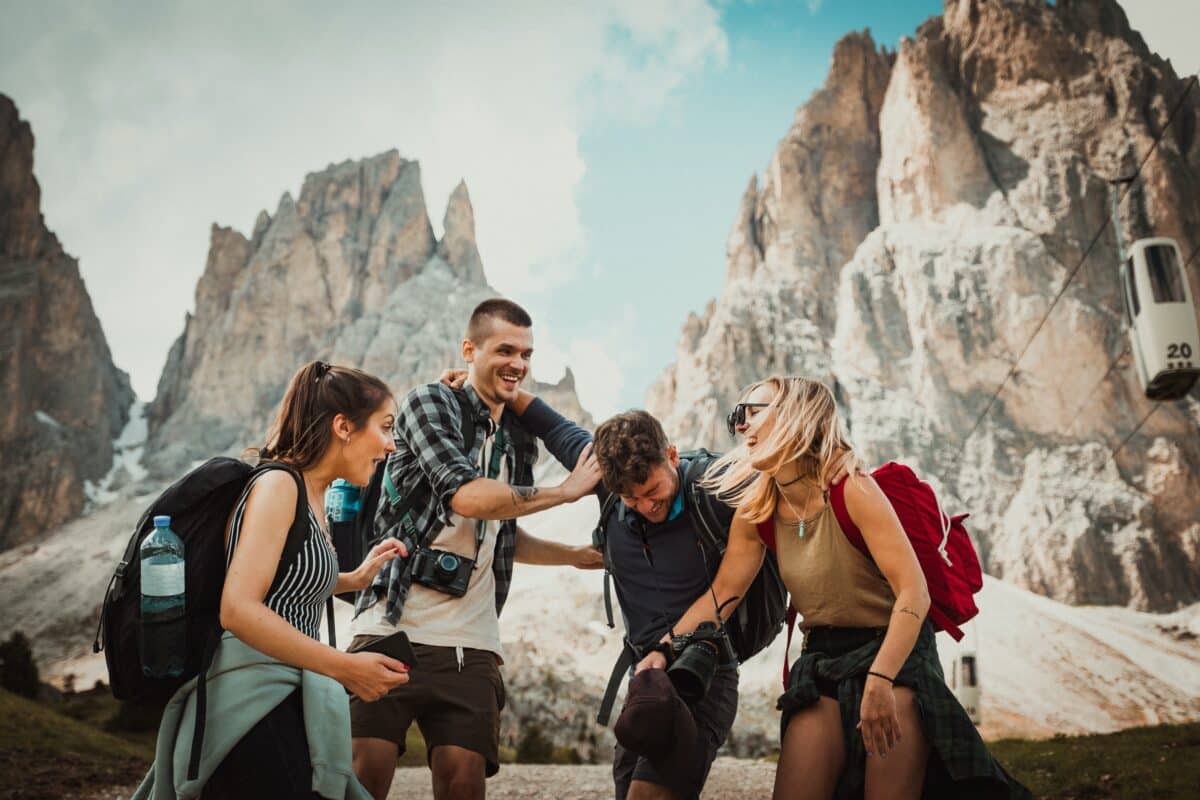In this post we discuss 10 ways on how to be happy. | The Dating Divas