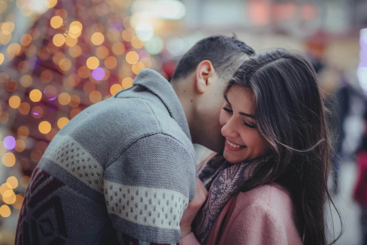 Manifesting can be a powerful tool to achieve your couple goals in the new year. | The Dating Divas