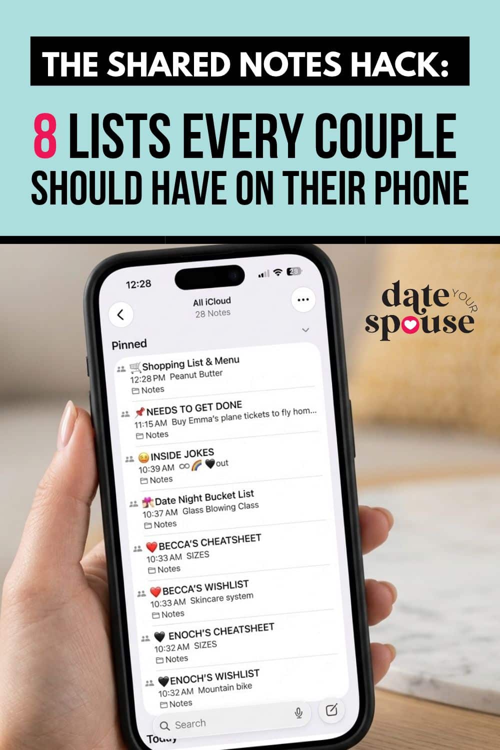 Couple using shared notes for couples on their phones