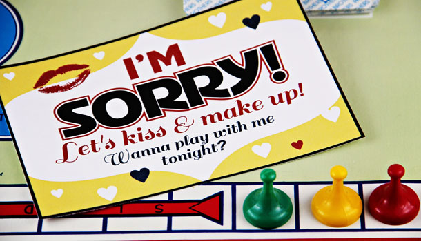 A love note to say sorry next to the game SORRY