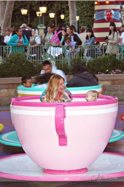 Kari-FindingDisneylandDeals3